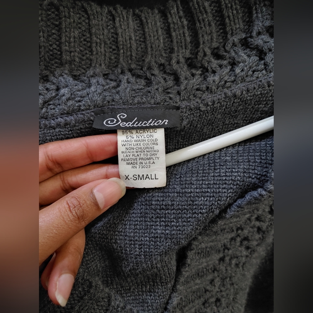 Cropped Single Button Sweater - Picture 2 of 3